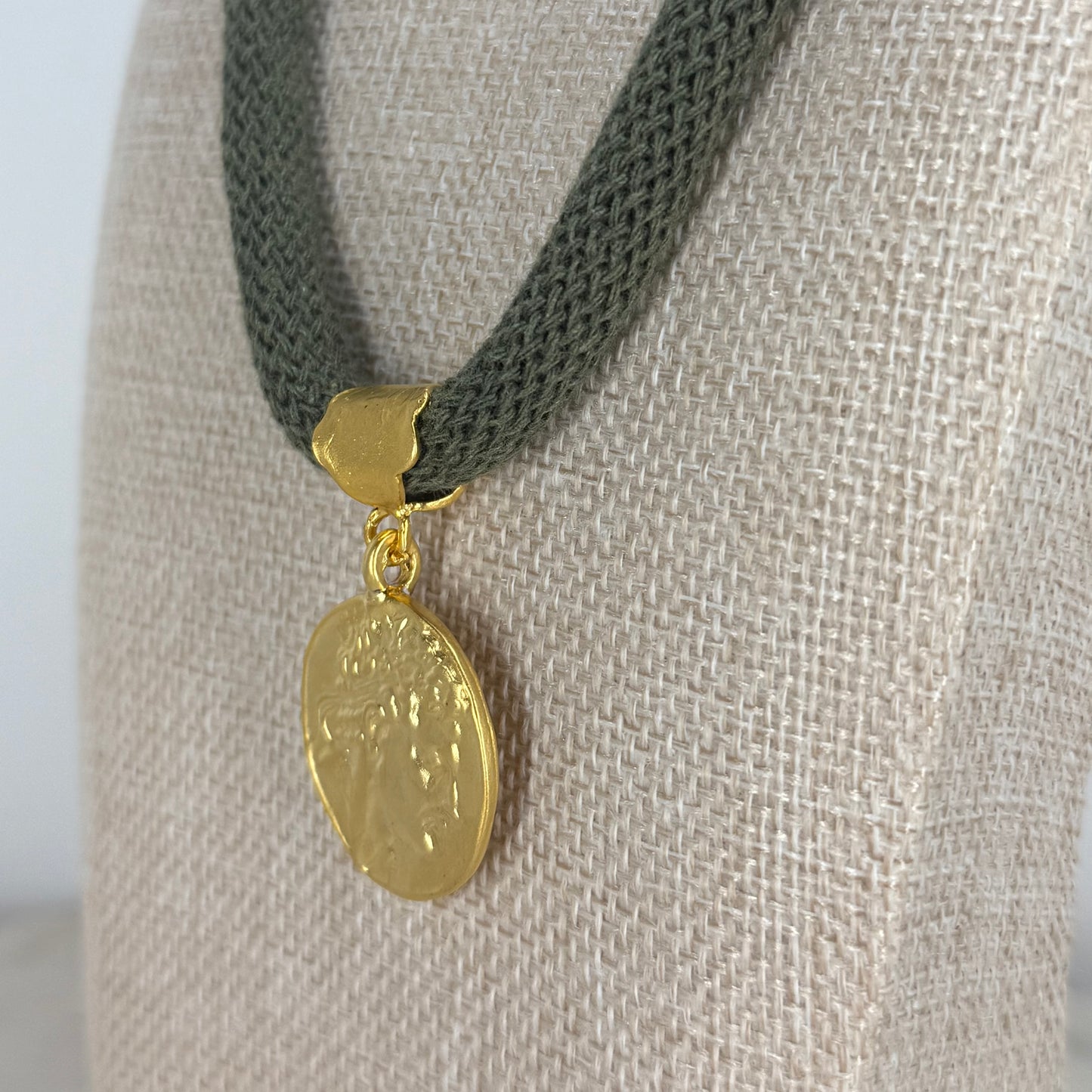 Handmade Ancient Coin Necklace – Timeless Elegance with Modern Style