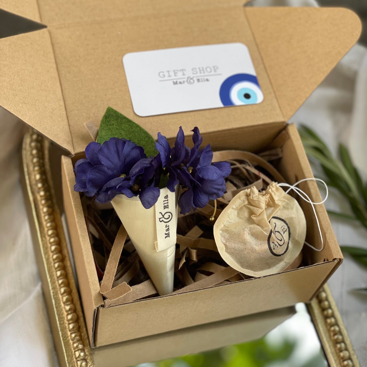 Gertrude's Flower Earrings ( Denim Blue )