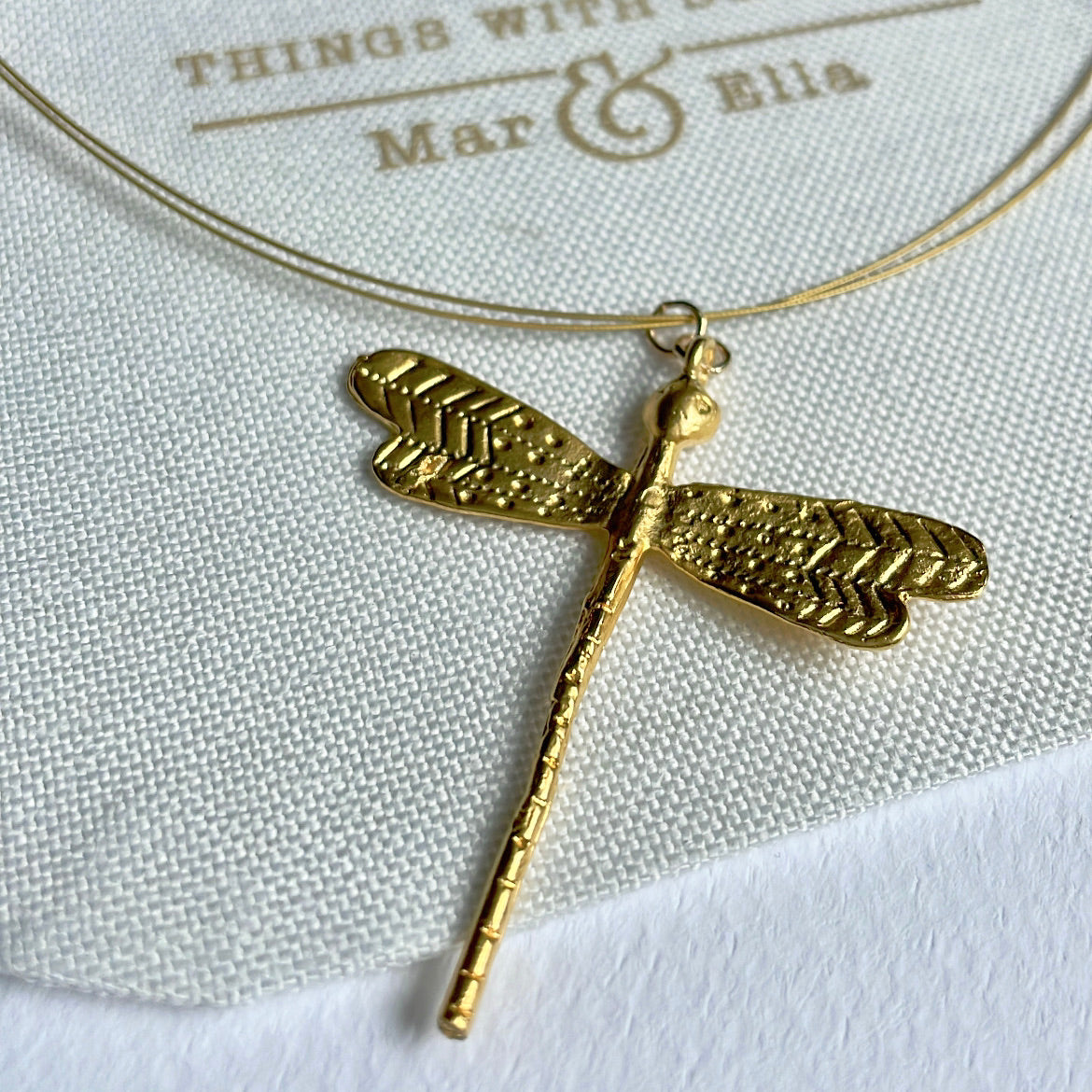 Dragonfly pendant choker