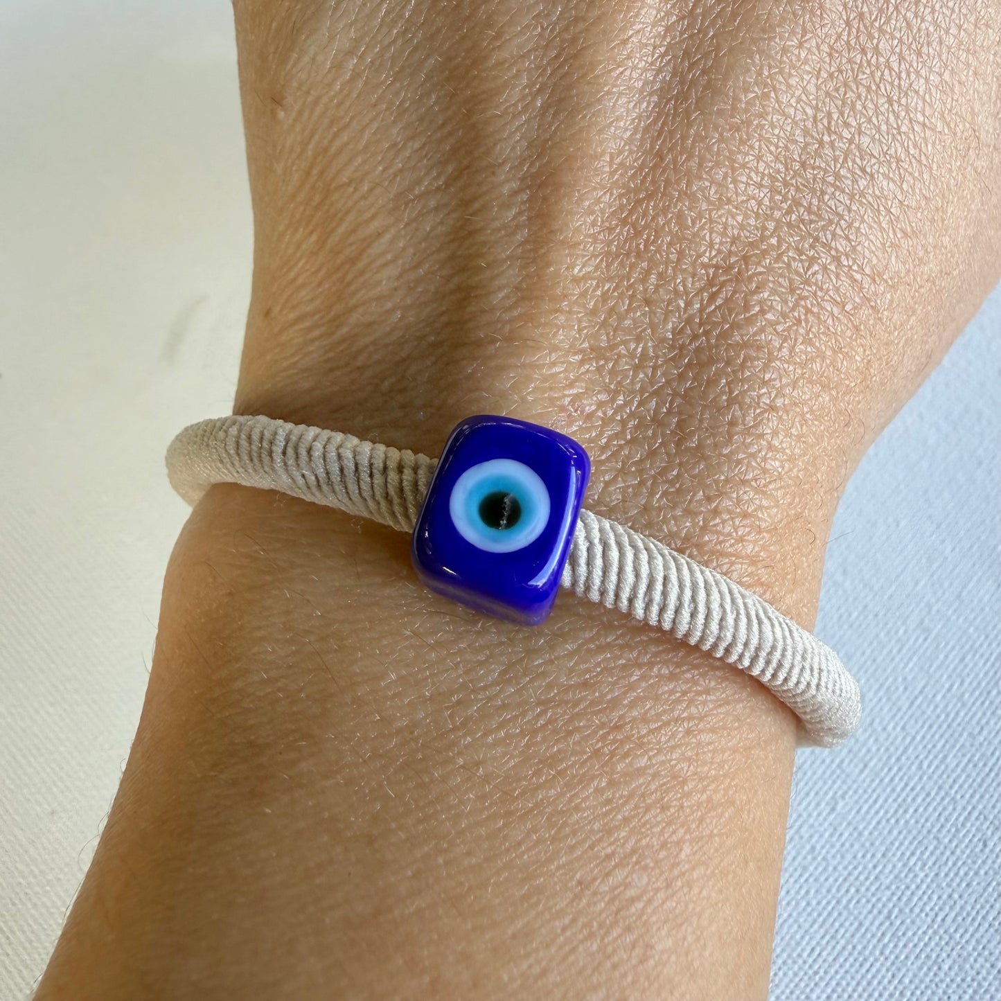 Beige Evil Eye Bracelet – Murano Glass Protective Charm | Adjustable Elastic Band