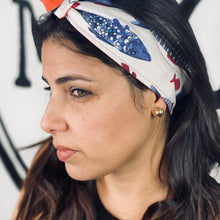 Load image into Gallery viewer, Palermo Headbands ( Fish with Orange )
