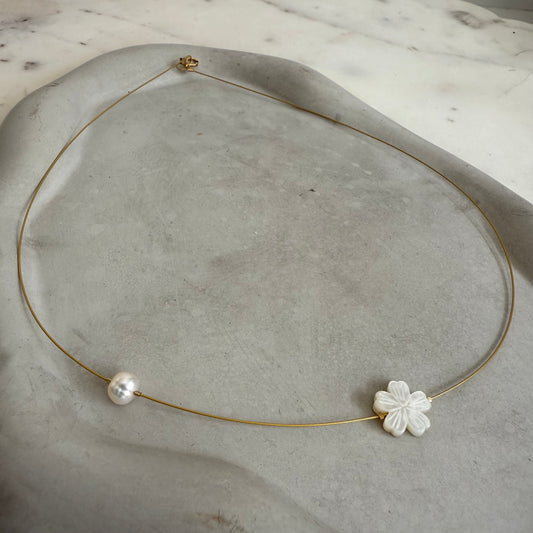 Flower with pearl  Necklace