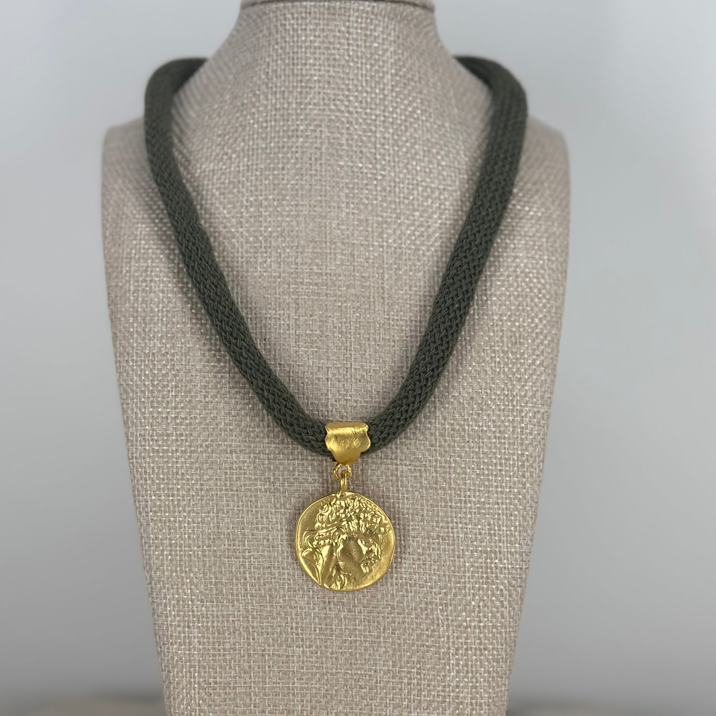 Handmade Ancient Coin Necklace – Timeless Elegance with Modern Style