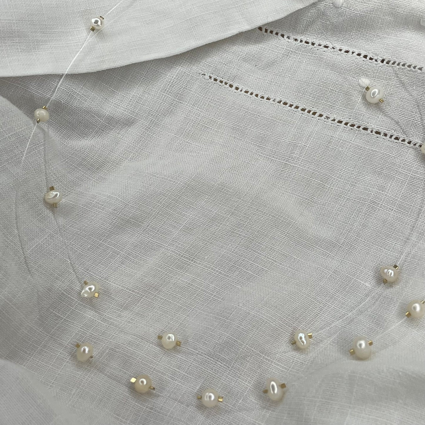 Floating Freshwater Pearl Necklace Delicate Illusion Jewelry for Brides Minimalist Layering Necklace Handmade Gift for Her Wedding Style