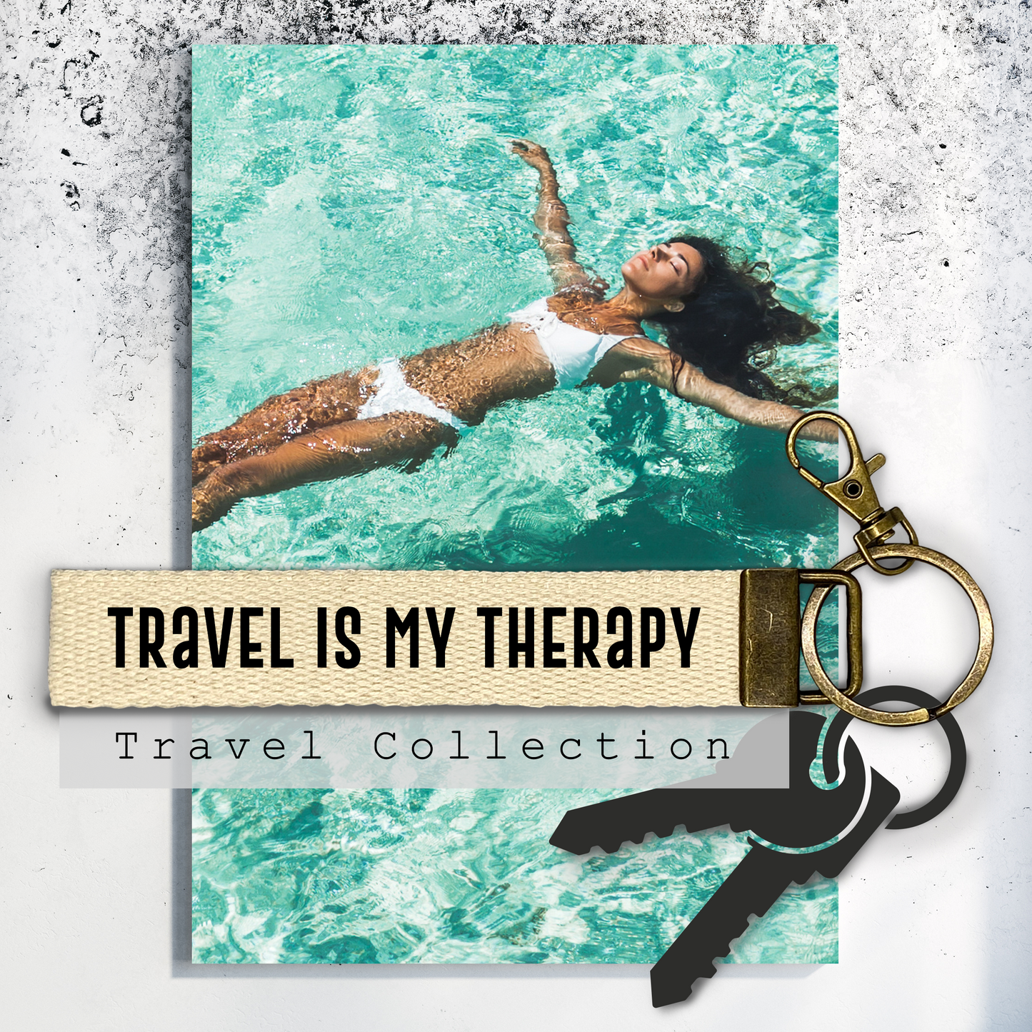 Travel is my therapy.Keychain