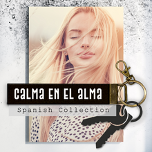 Load image into Gallery viewer, Calma en el alma.Keychain
